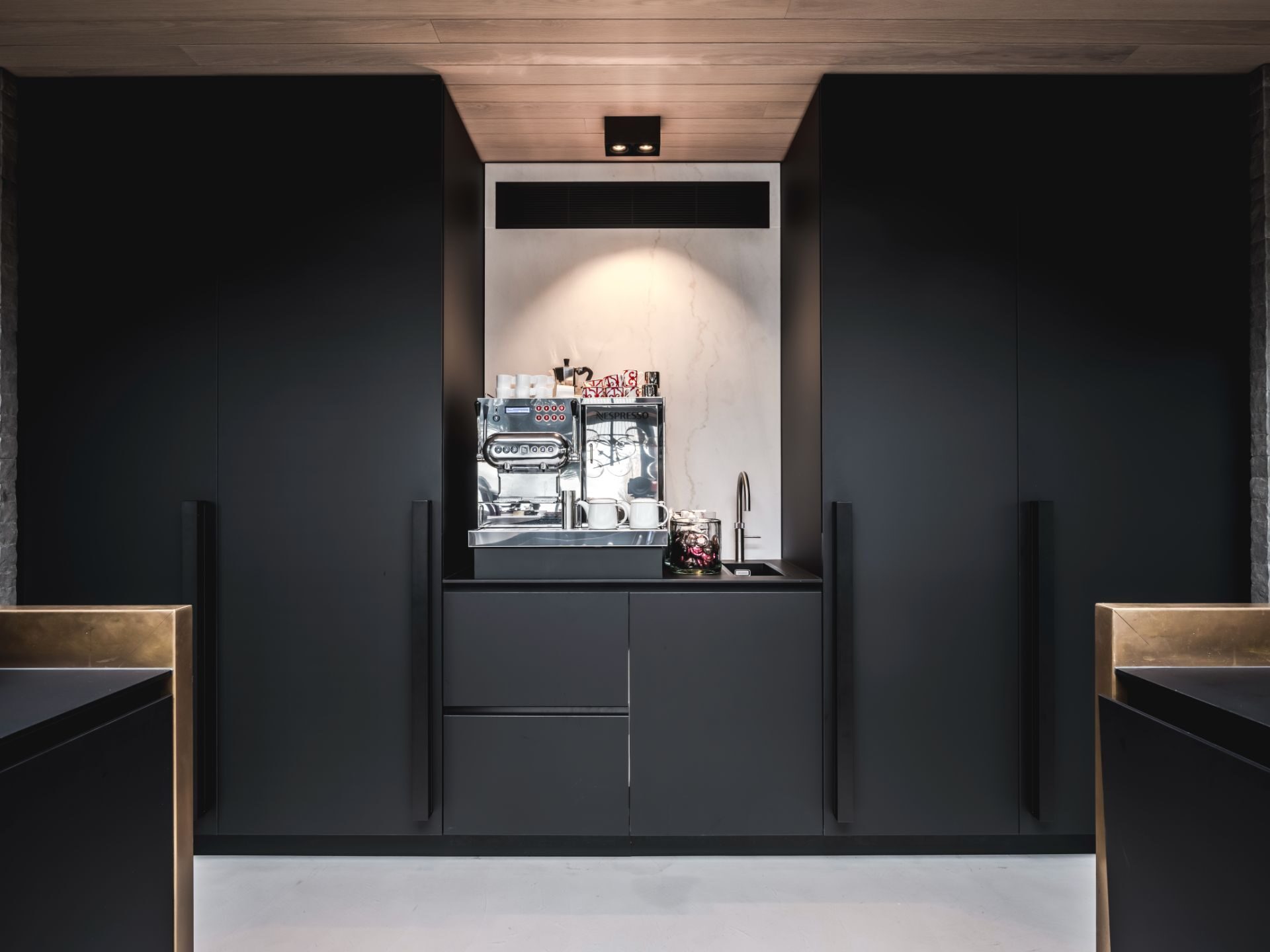 Design keuken, kookeiland, exclusieve keuken, luxe keuken, zwarte keuken, Culimaat