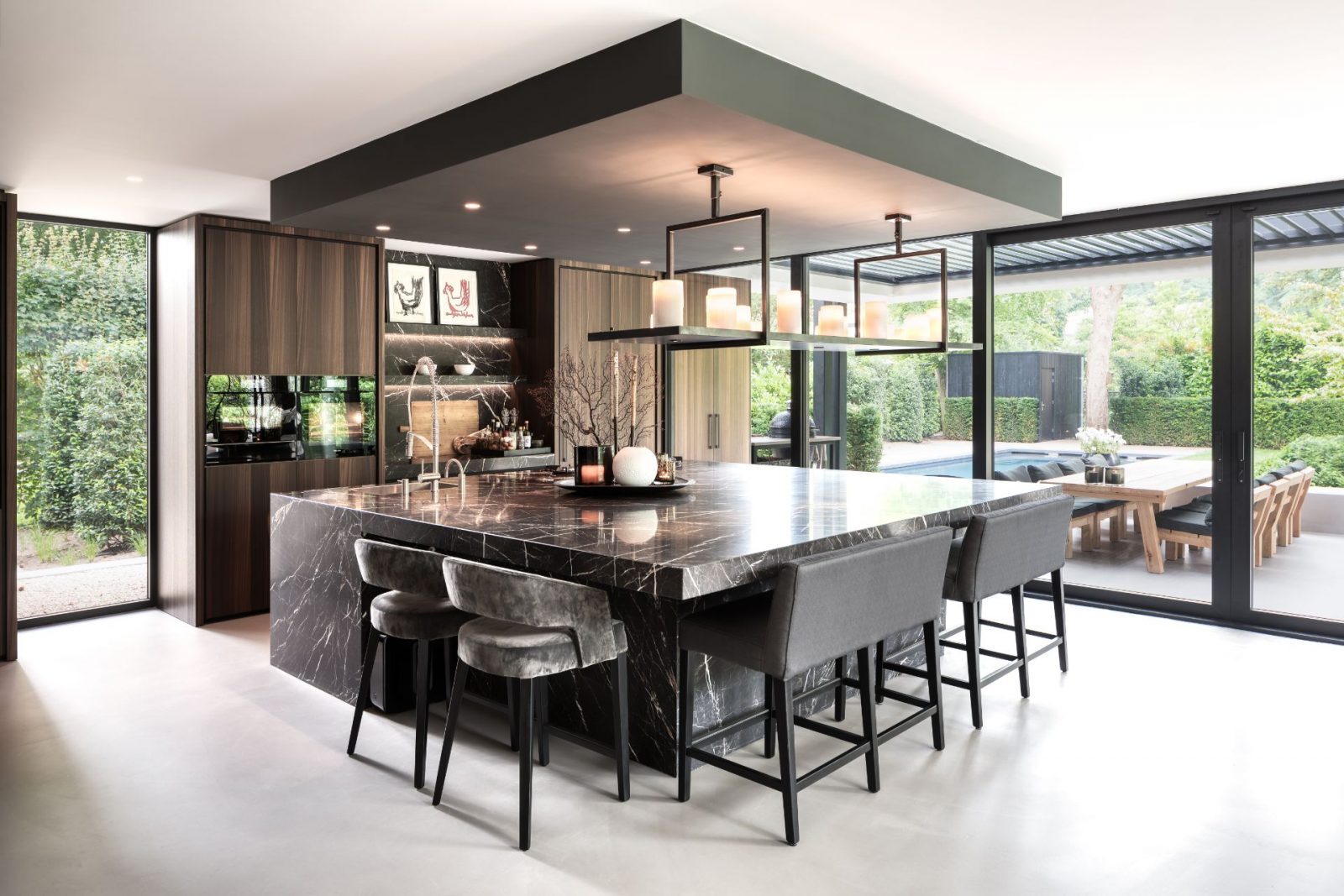 Kookeiland, luxe keuken, keukeneiland, marmer, zwarte keuken, exclusieve keuken, Culimaat