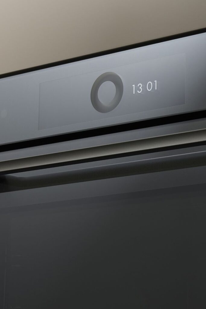 Detail van een V-ZUG oven met display